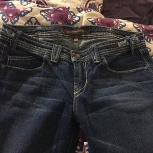 Yanuk distressed Jeans!